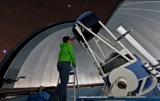 Observer le ciel nocturne